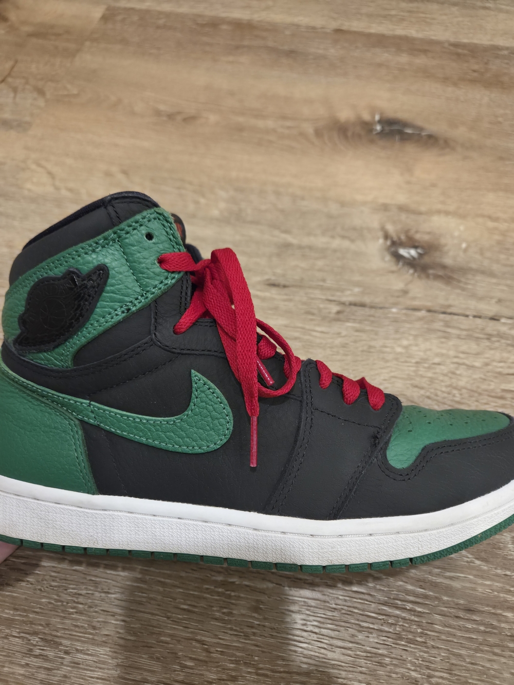 Nike Black And Green Hi Tops